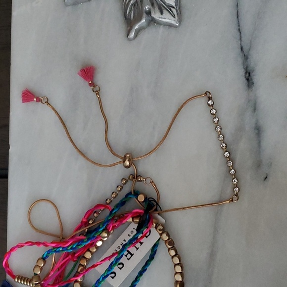 GUESS Bracelet Set - Picture 4 of 7